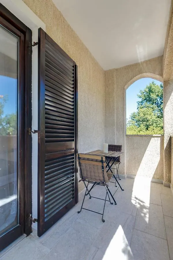 Dairos Villa Porec 0*,