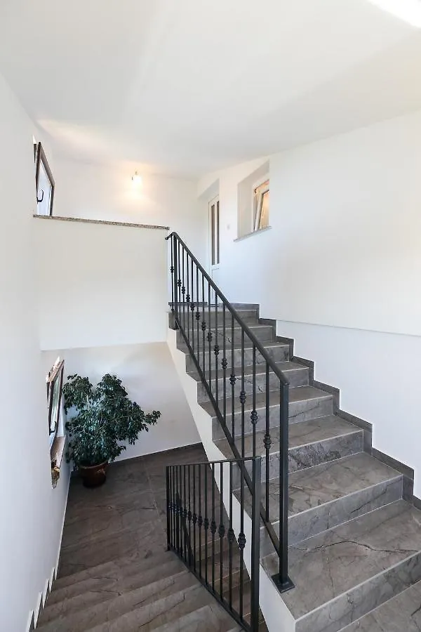 Dairos Villa Porec
