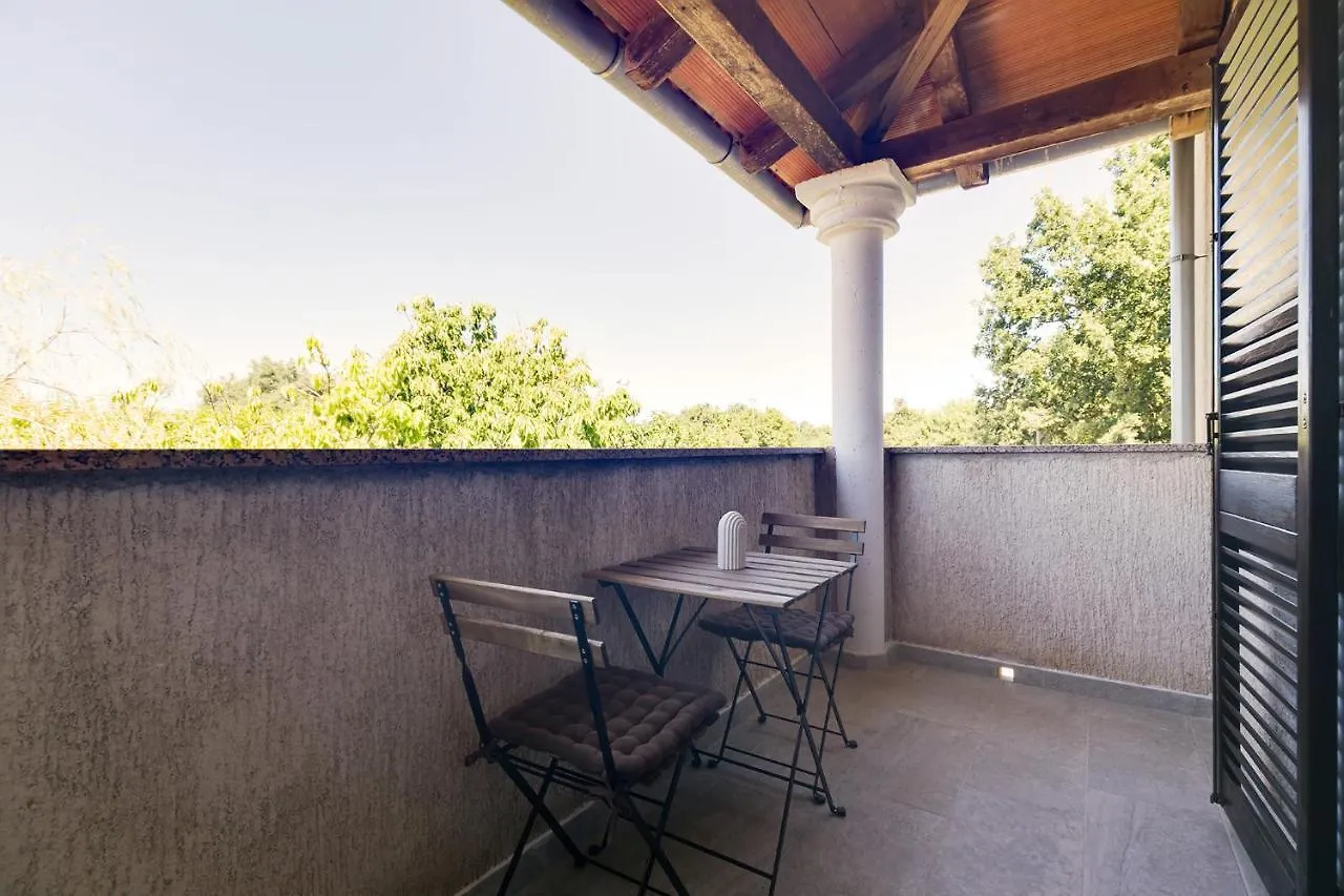 Dairos Villa Porec 0*,