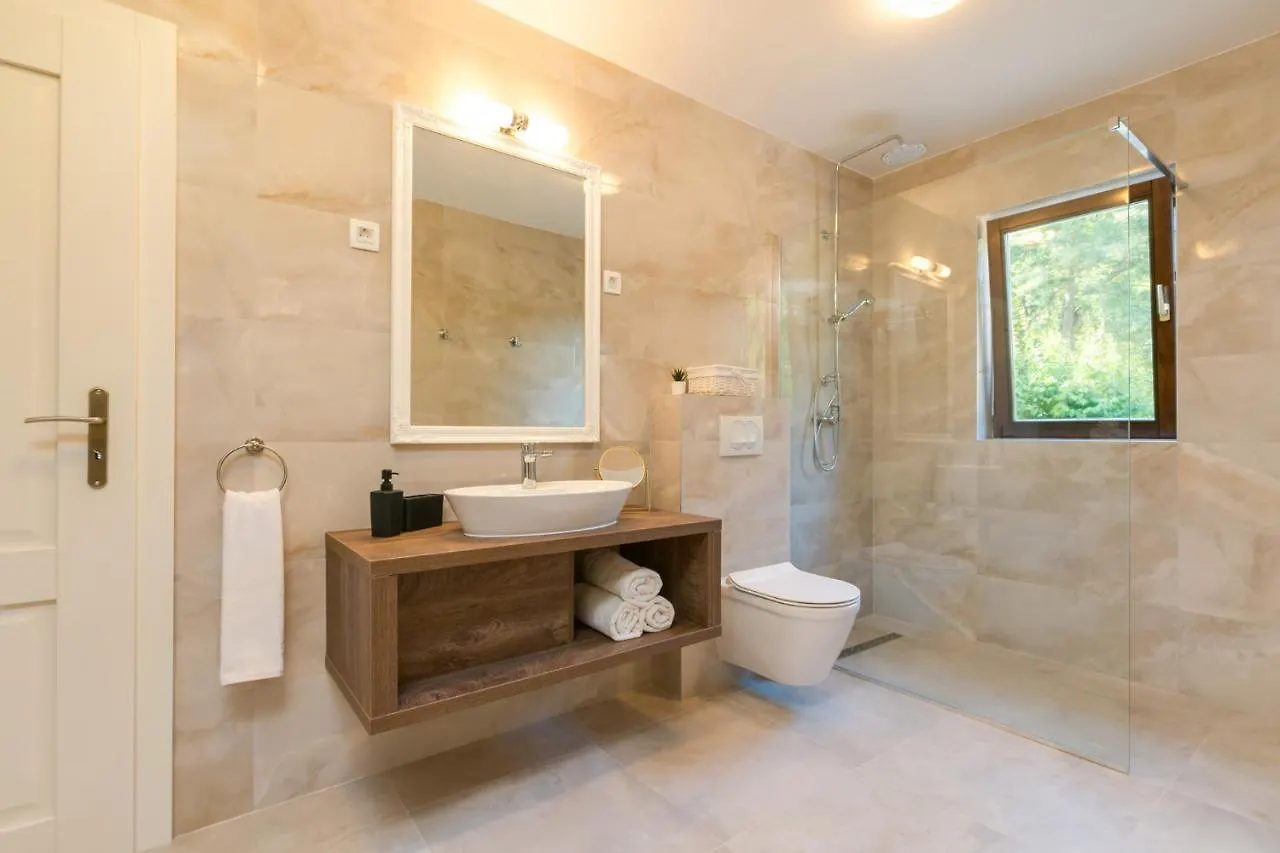 Dairos Villa Porec 0*,