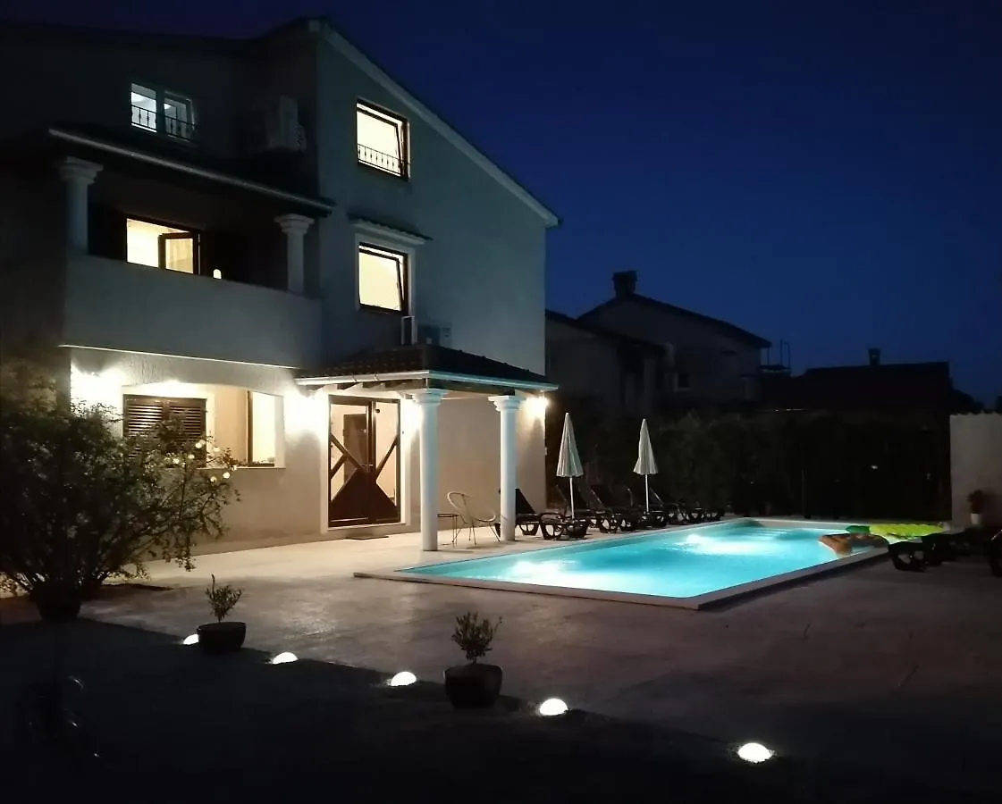 Dairos Villa Porec